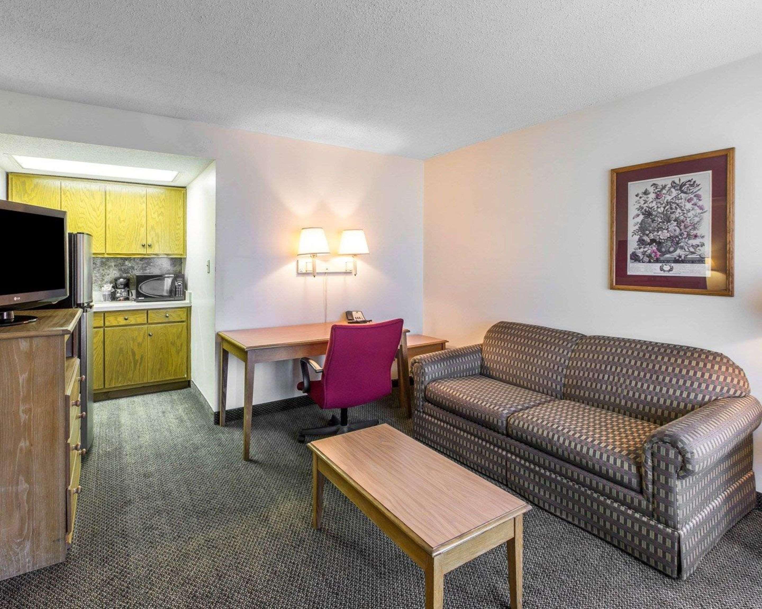Quality Inn & Suites Waycross Exterior foto