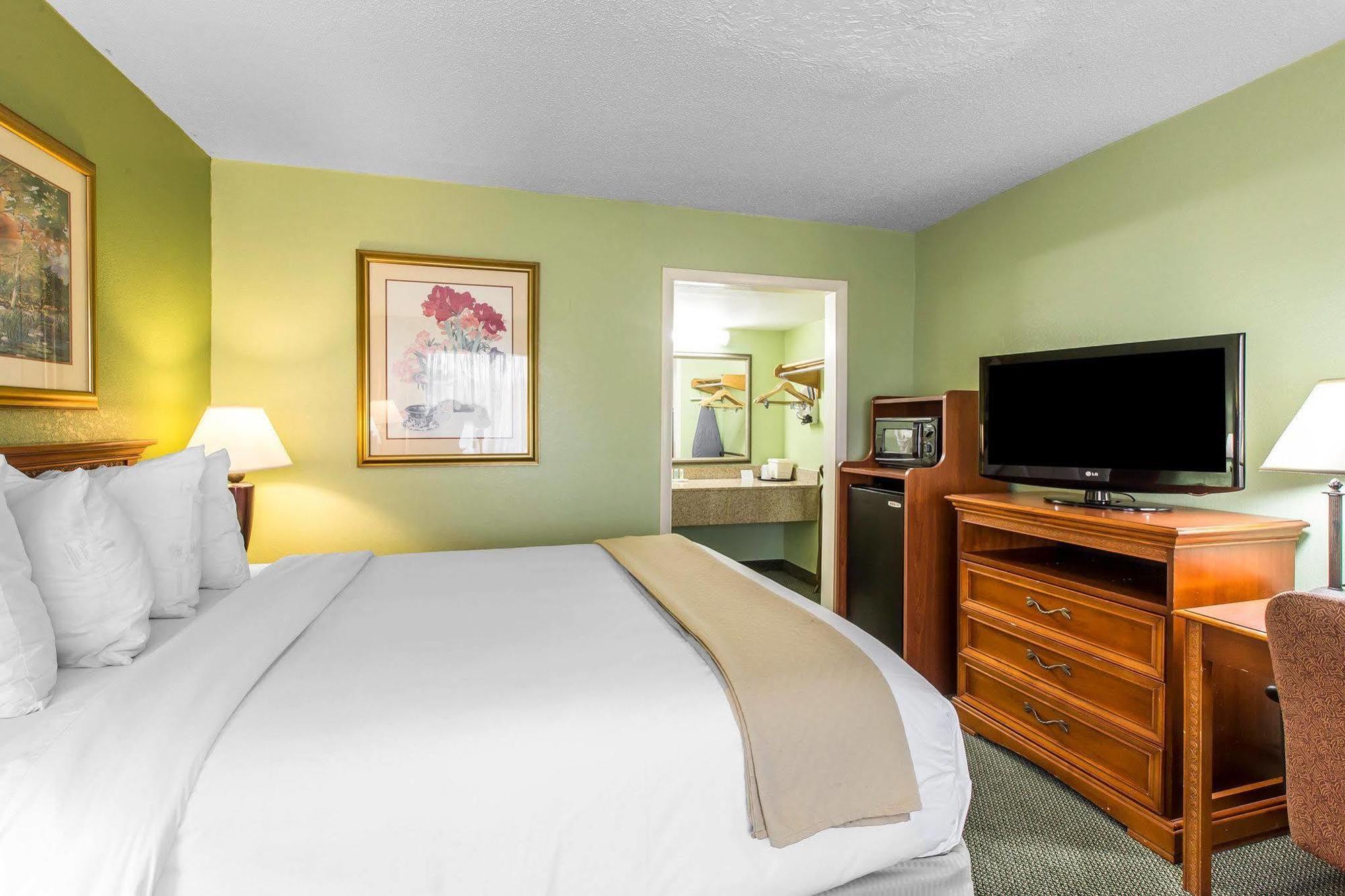 Quality Inn & Suites Waycross Exterior foto